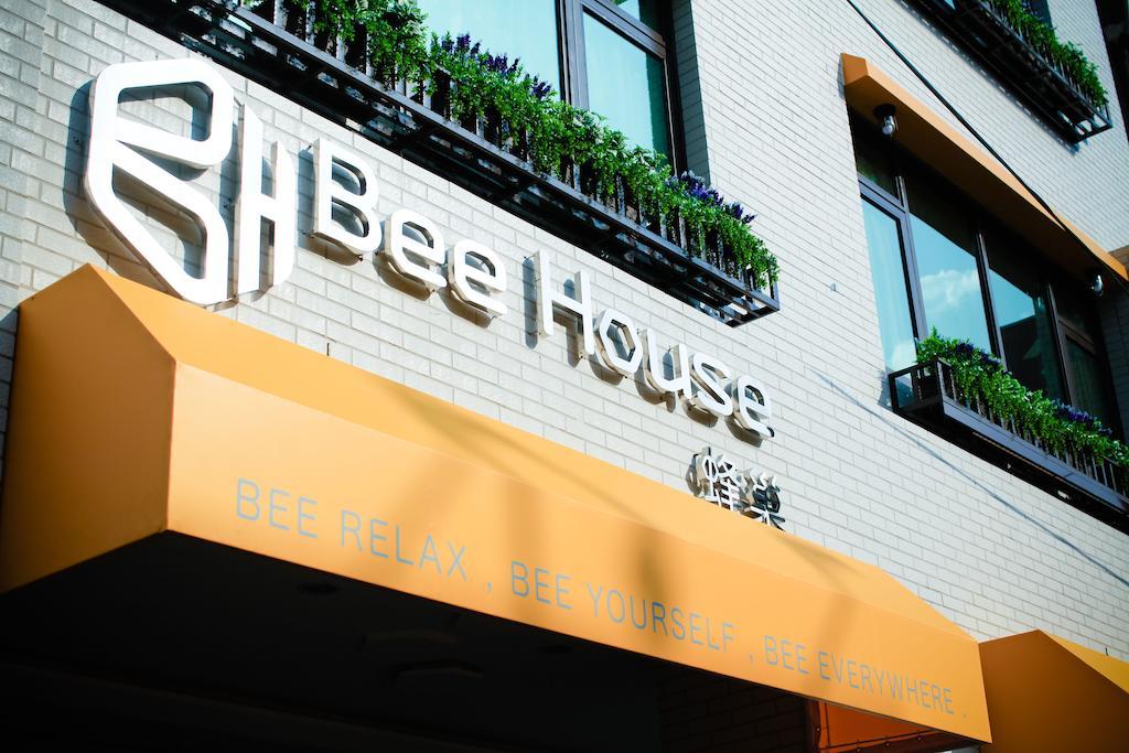 Bee House By Cosmos Creation - Taipei Main Station Hotel Eksteriør billede